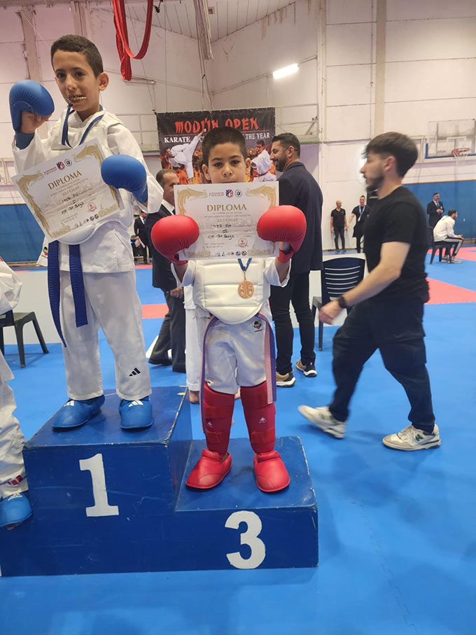 أمطار من الميداليات والإنجازات في بطولة موديعين القطرية للكراتيه